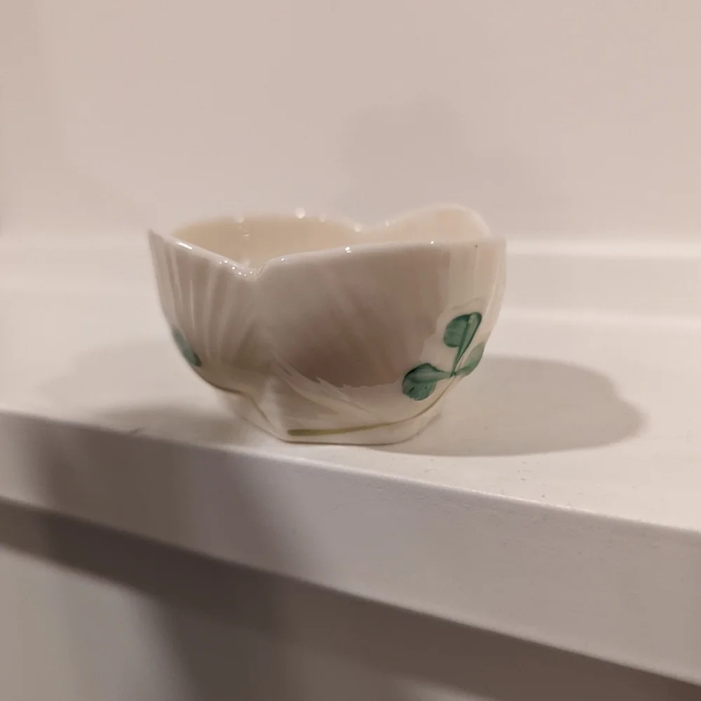 White Bowl with Green Clover Design Fine Irish China